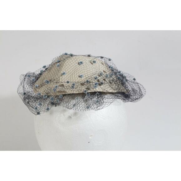 Vintage Buttercream Mesh Tulle Round Hat Elegant Unique Rare Ladies Fashion